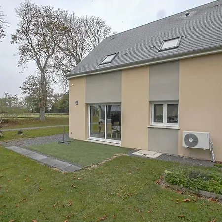 The House Of Chestnut Trees Private Parking Holiday home Bayeux