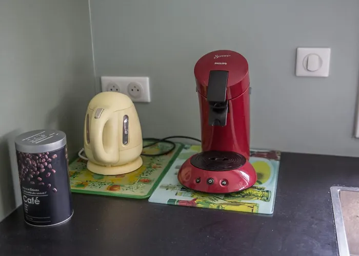 The House Of Chestnut Trees Private Parking